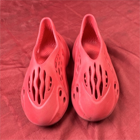 adidas Other - Red Cut-Out Slip-On Breathable Rubber Clog Shoes Men's Casual Summer